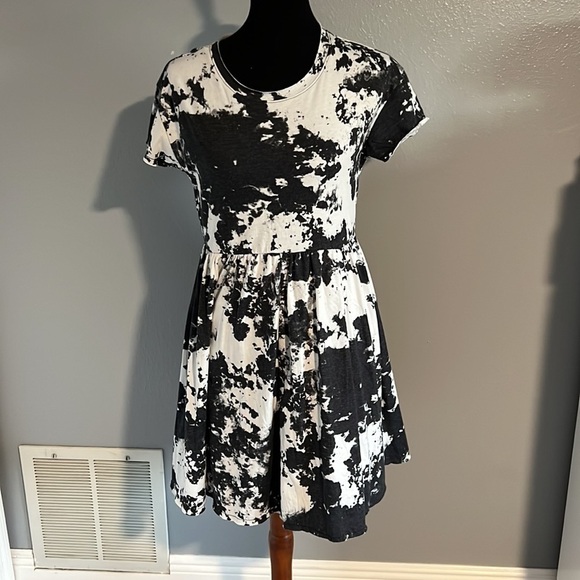 Abound Nordstrom black & white short sleeved cotton dress size small - Picture 2 of 7